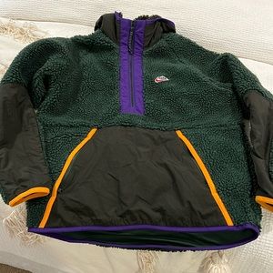 NIKE Fleece